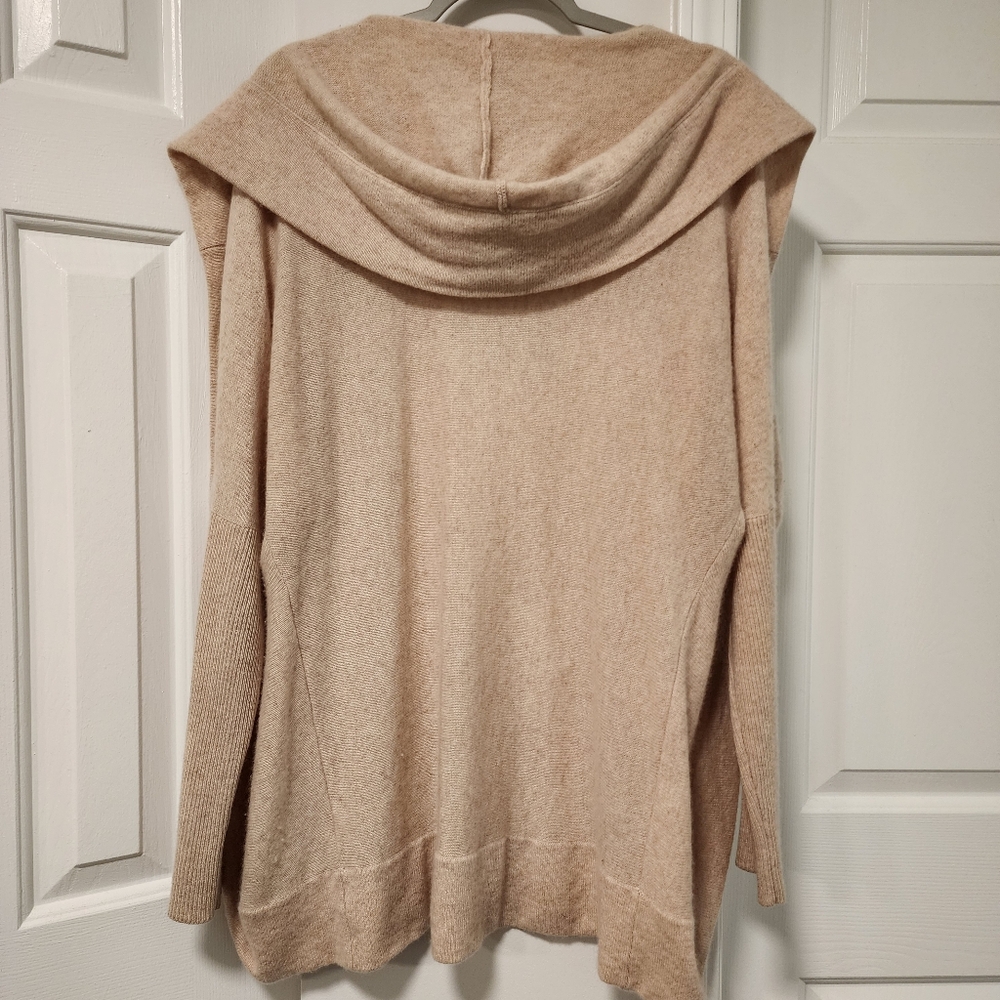 Neiman Marcus 100% Cashmere Cardigan with Hood - Picture 3 of 8